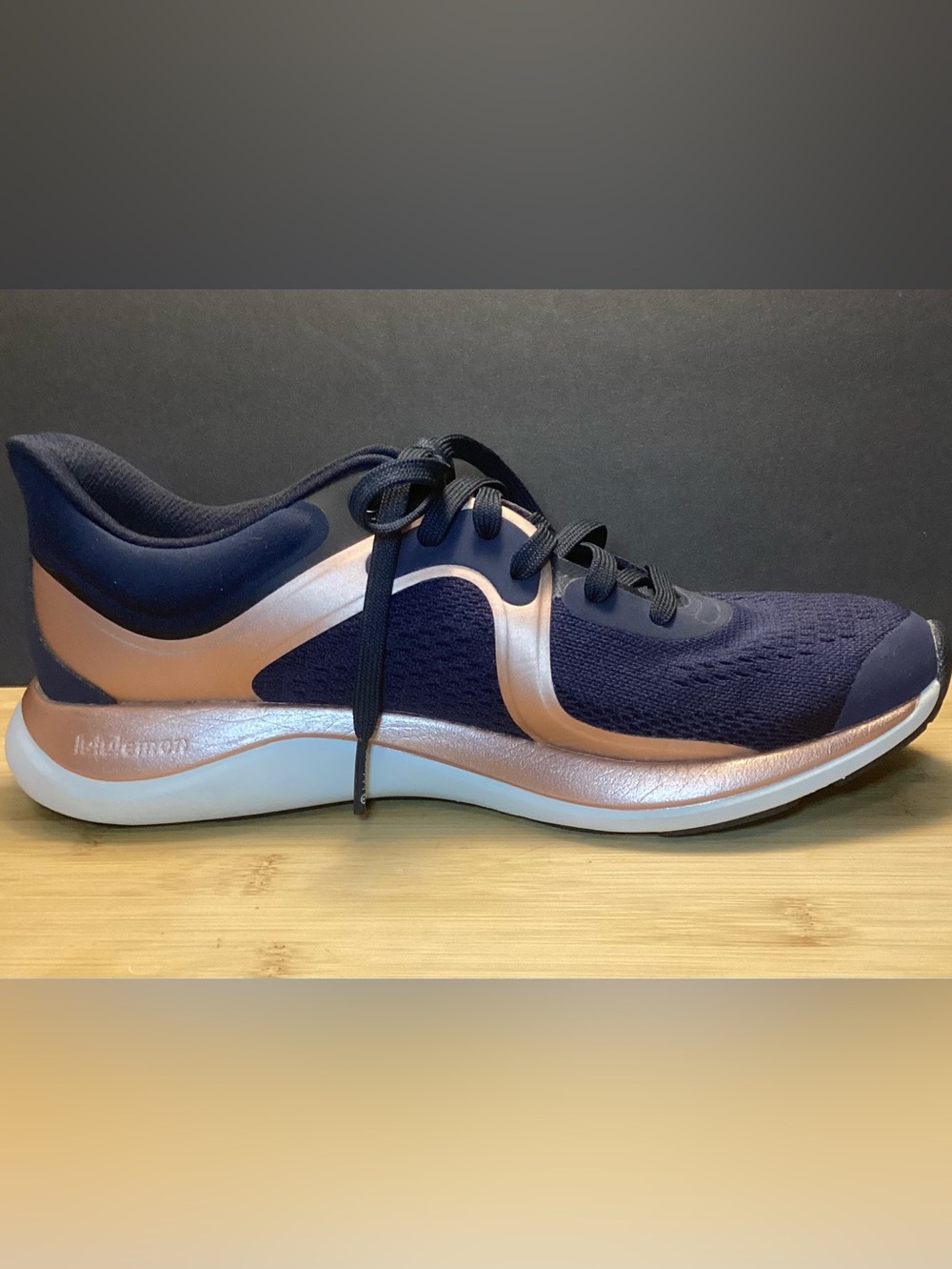 Lululemon Chargefeel Low Workout Shoe - Picture 3 of 7